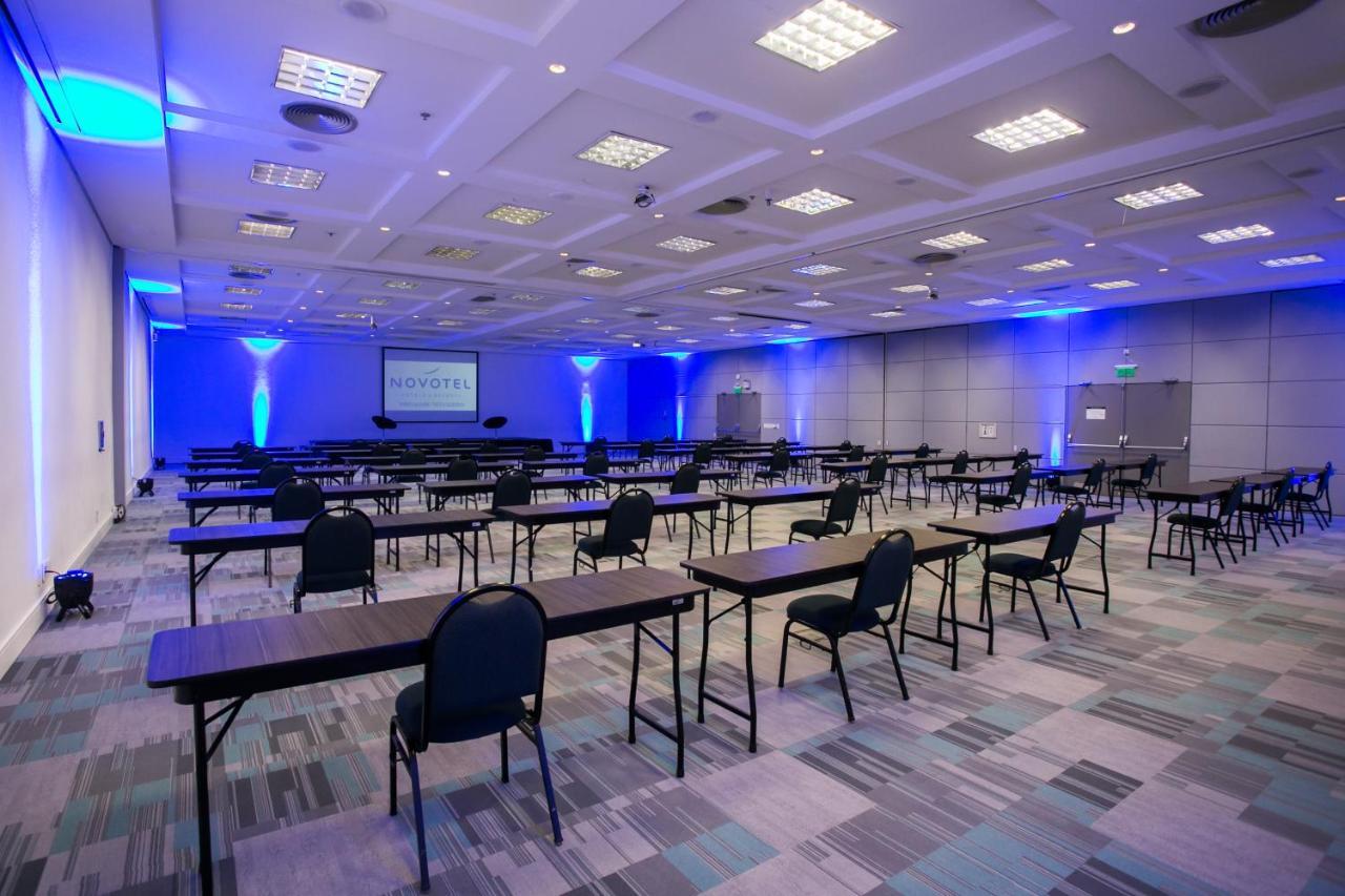 Novotel Porto Alegre Tres Figueiras Екстериор снимка