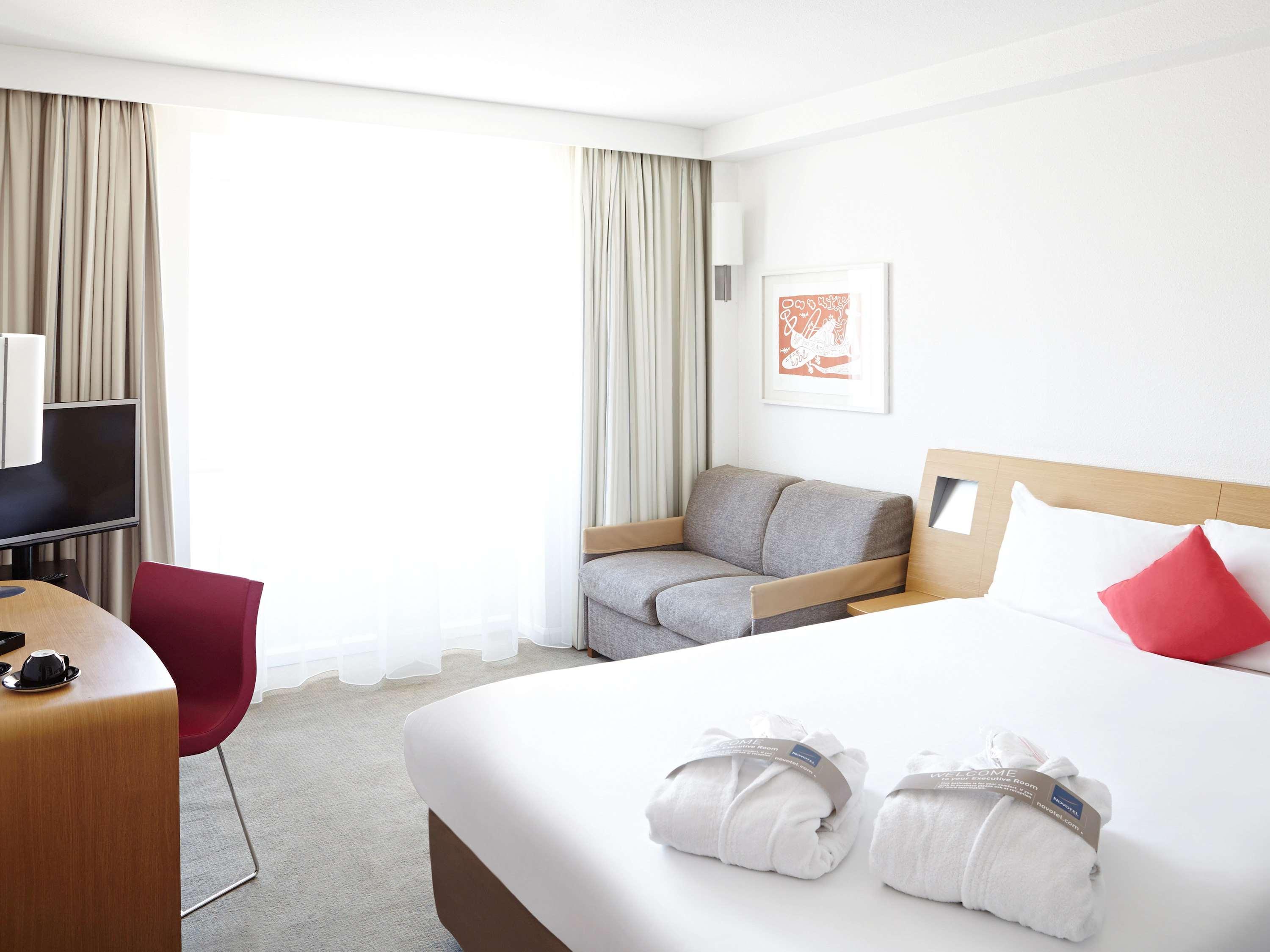 Novotel Porto Alegre Tres Figueiras Екстериор снимка