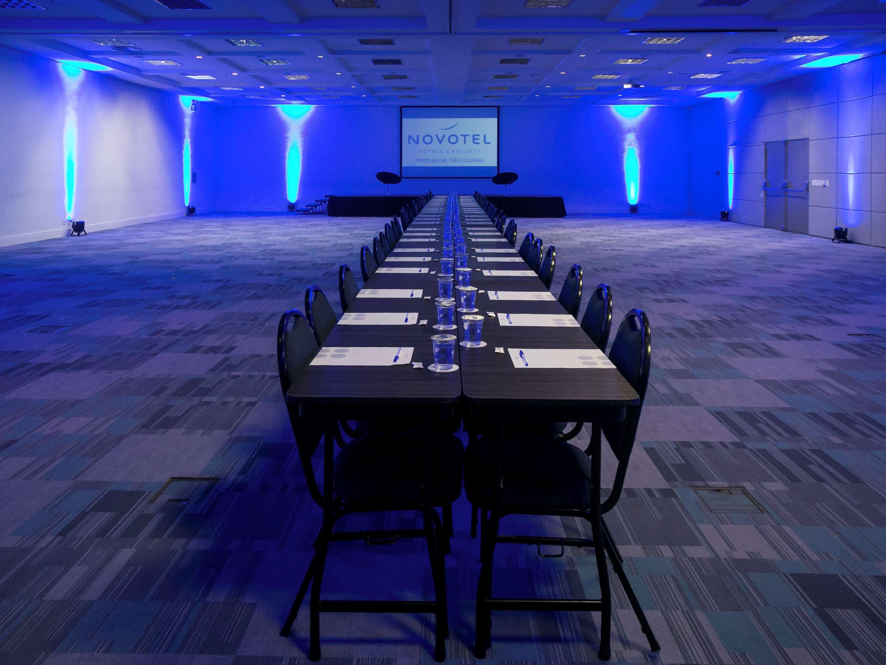 Novotel Porto Alegre Tres Figueiras Екстериор снимка